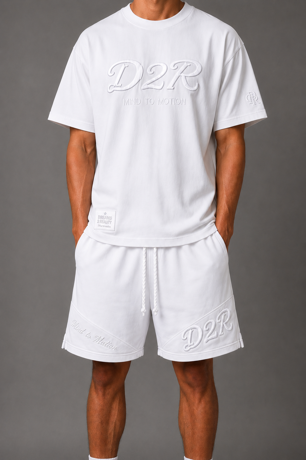 ESSENTIALS WHITE SET