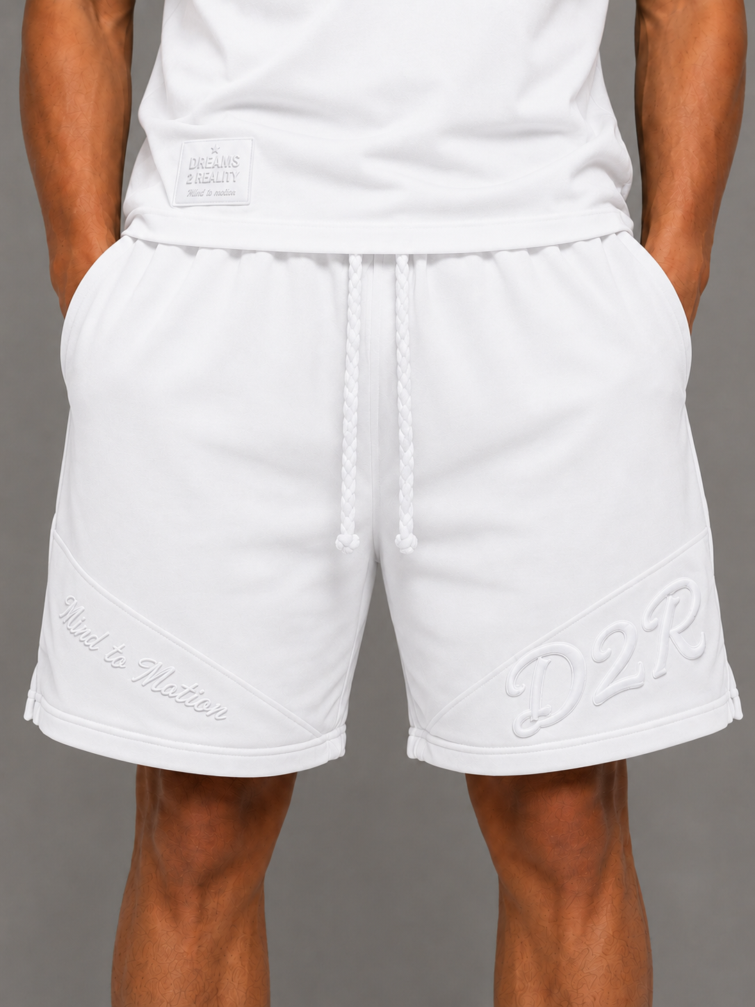 ESSENTIALS WHITE SHORTS